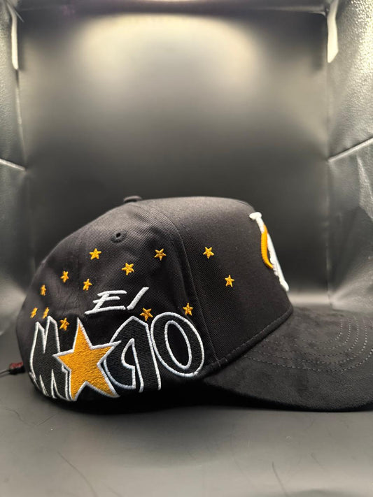 31 Hats X Mago naranja